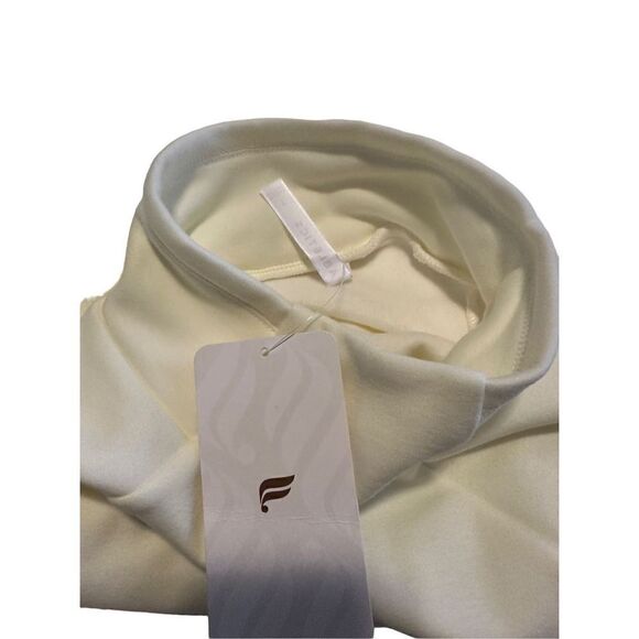 Fabletics Small Funnel Neck sweater- Warm white - Picture 4 of 16